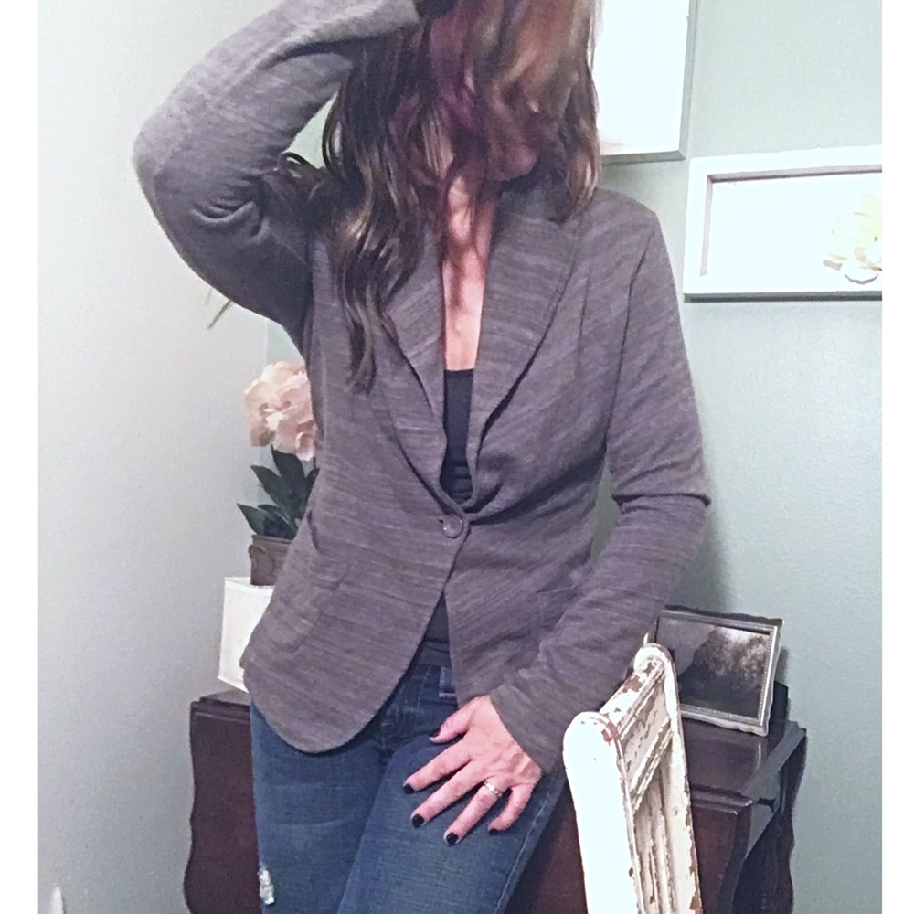 HEATHERED Bobbi Stretchy Single Button Bla…